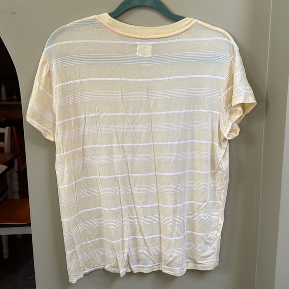 RVCA Shirt - Picture 3 of 3